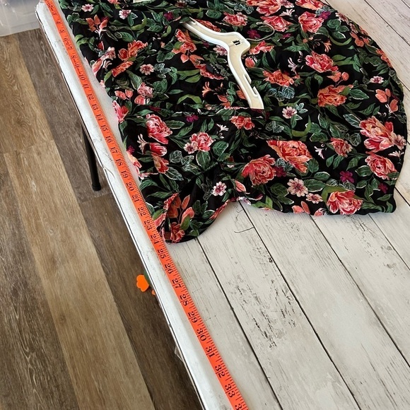 Torrid size 2 Floral Emma Babydoll Challis Tunic Top - Picture 9 of 10